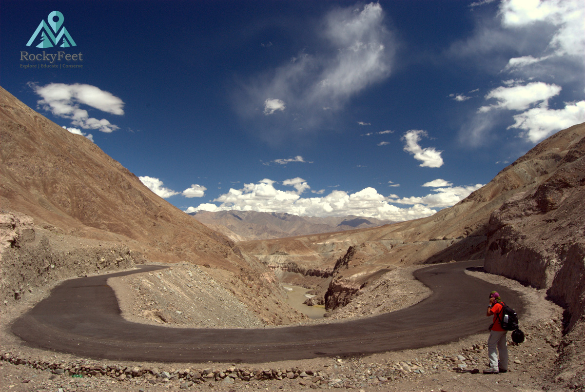 Cycling trail beside Indus, Ladakh